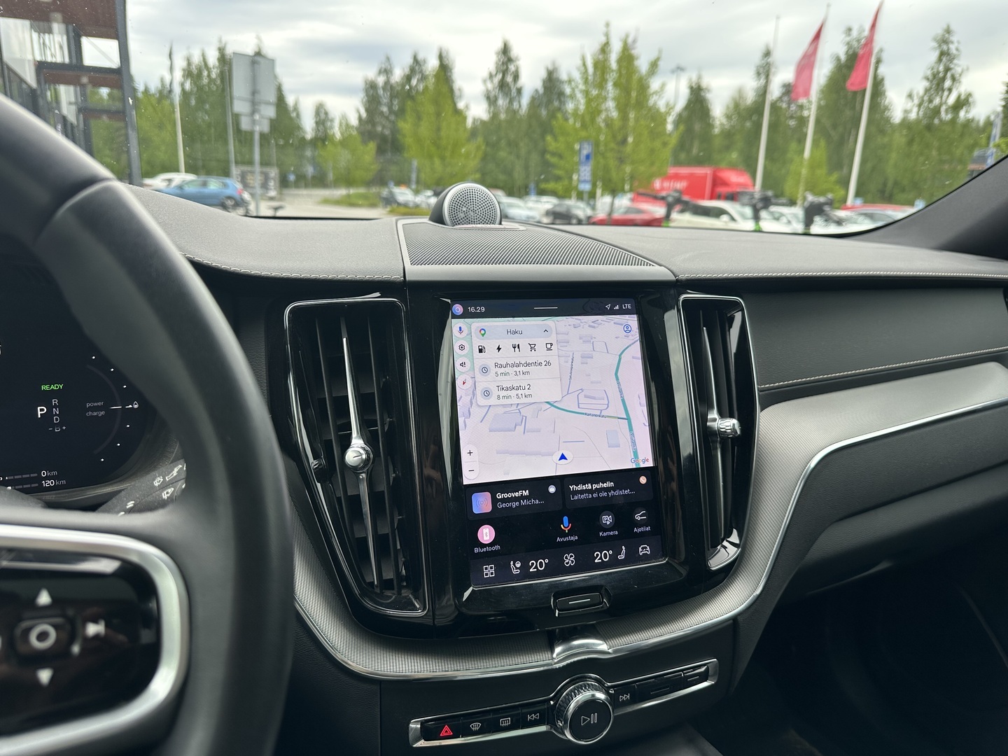 VOLVO XC60 2022