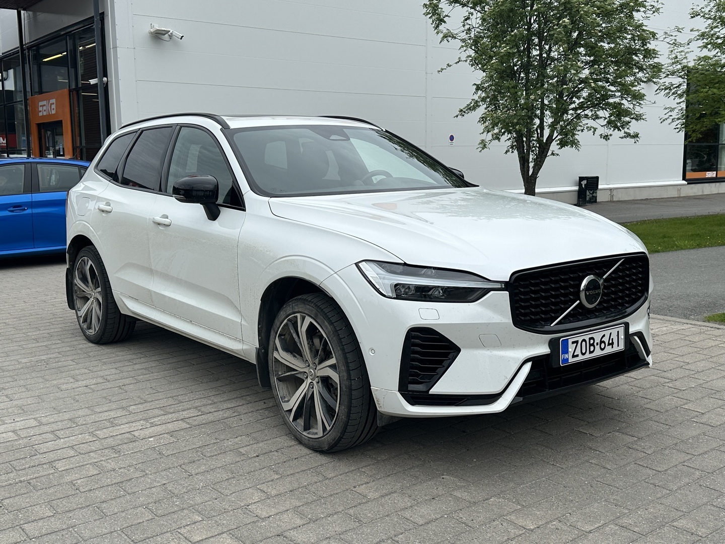 VOLVO XC60 2022