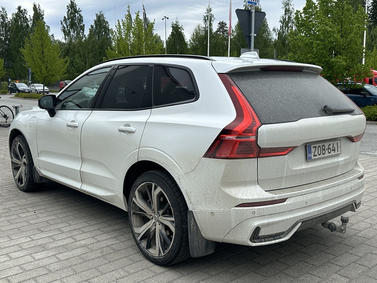 VOLVO XC60 2022
