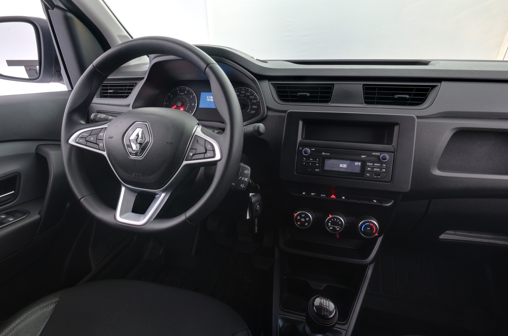 RENAULT Express 2022