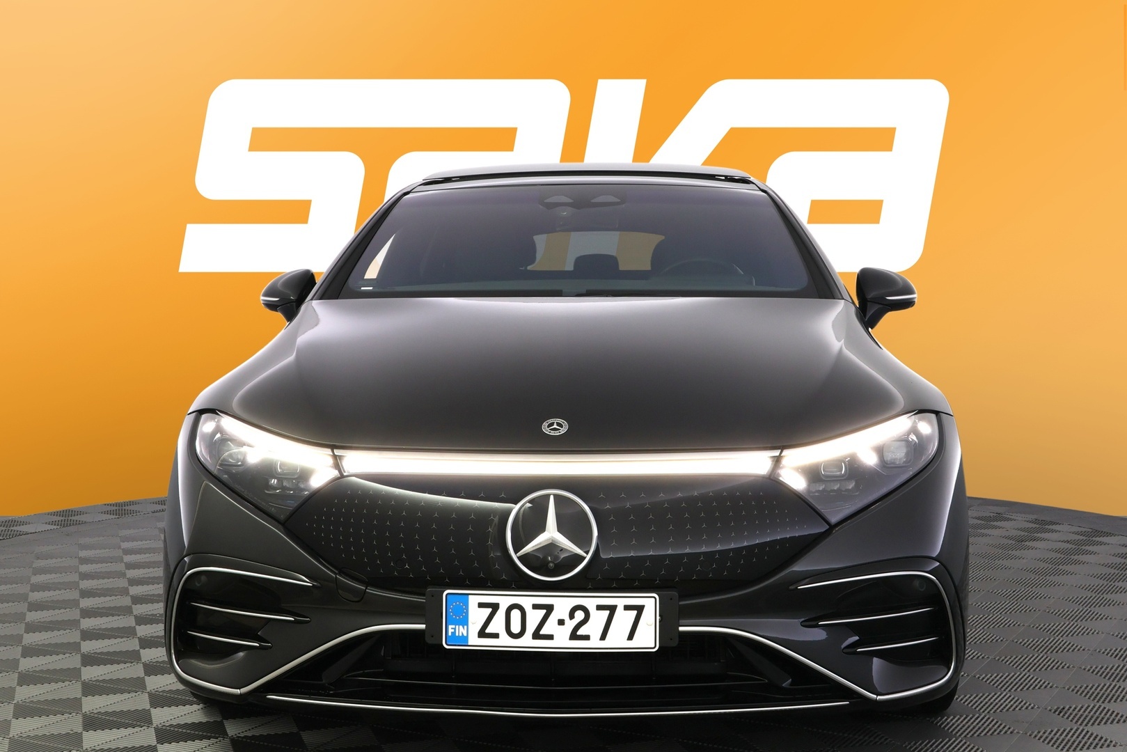 MERCEDES-BENZ EQS 2023