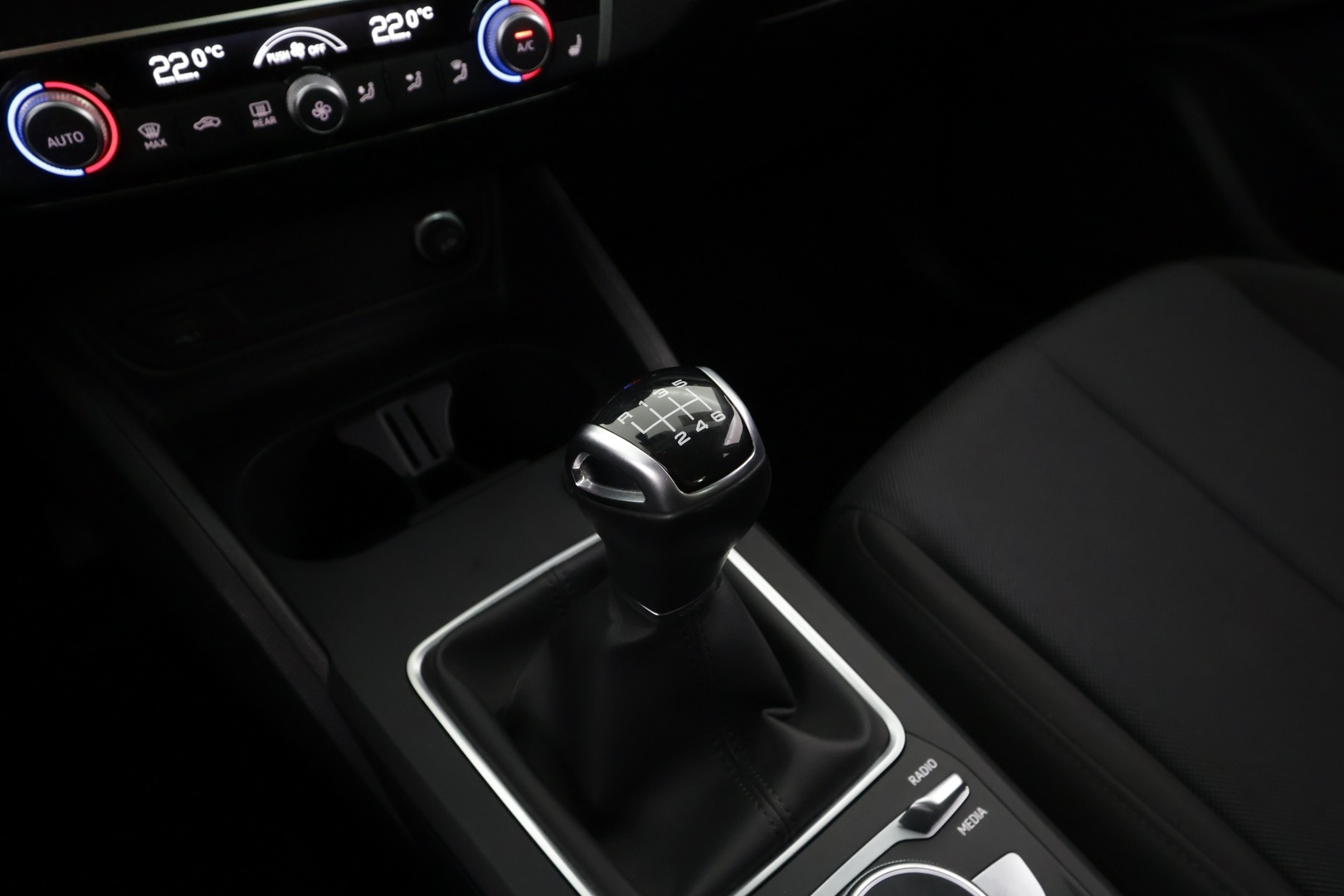 AUDI Q2 2023