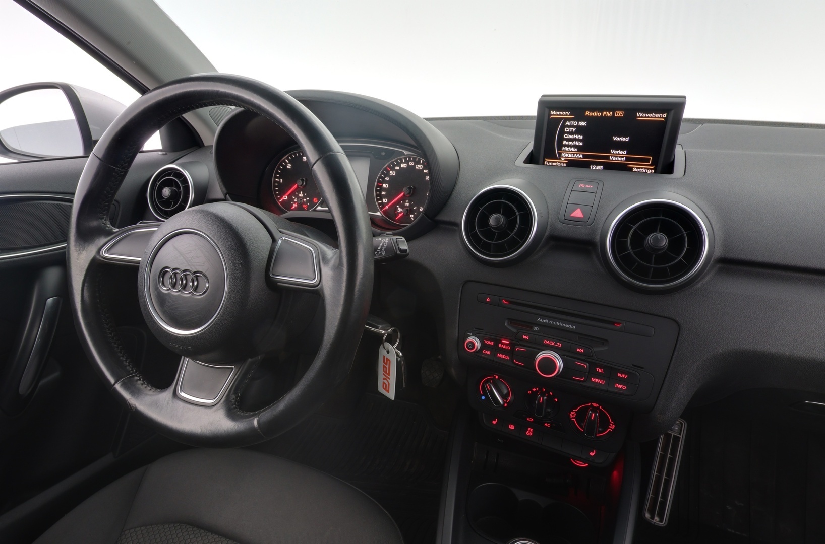 AUDI A1 2011