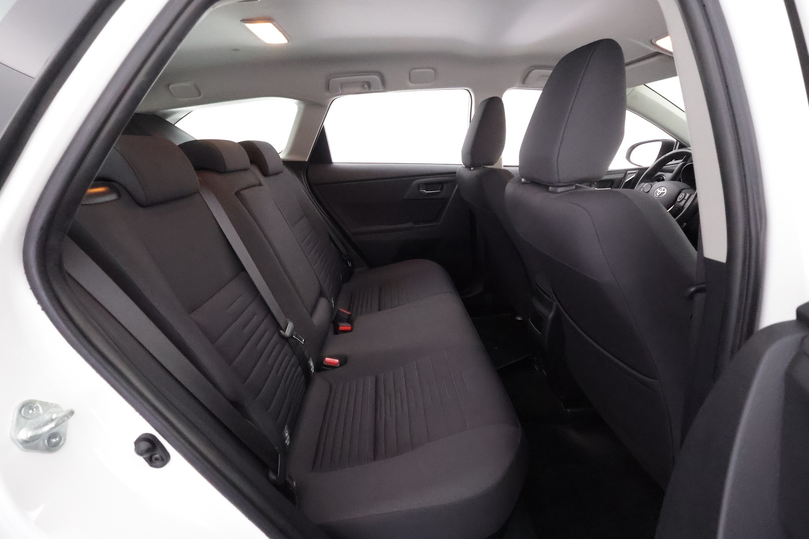 TOYOTA Auris 2017