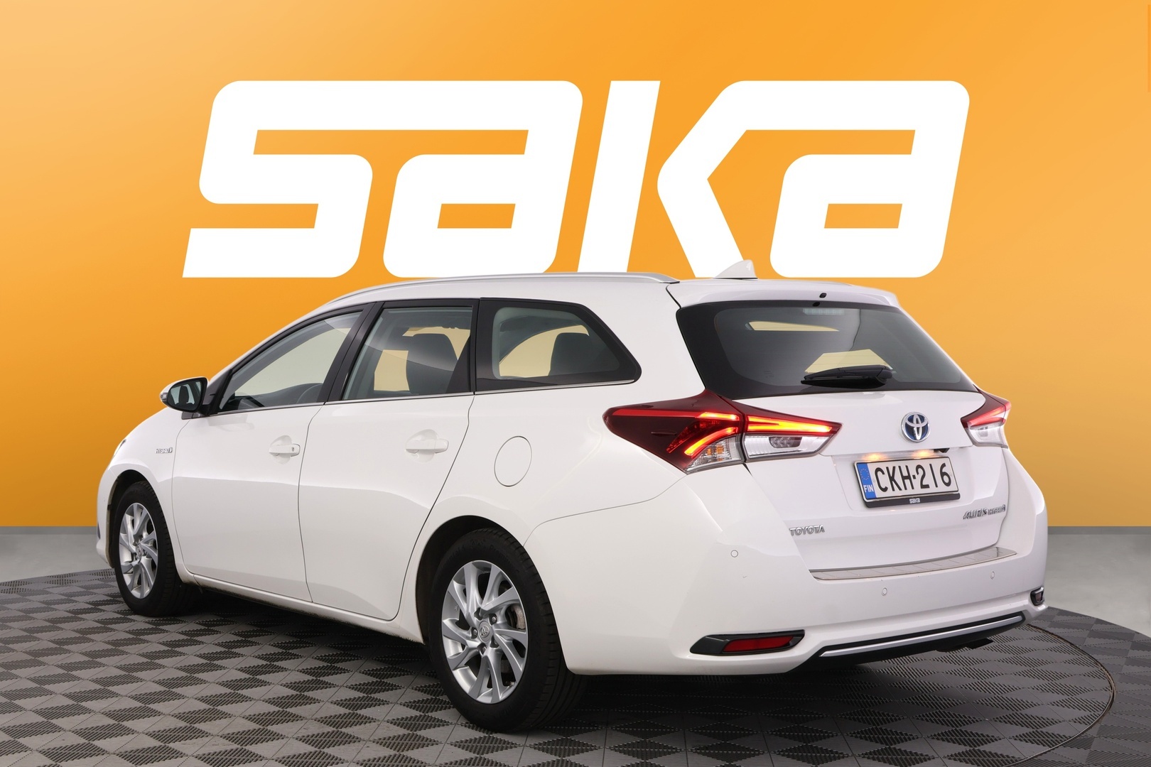 TOYOTA Auris 2017