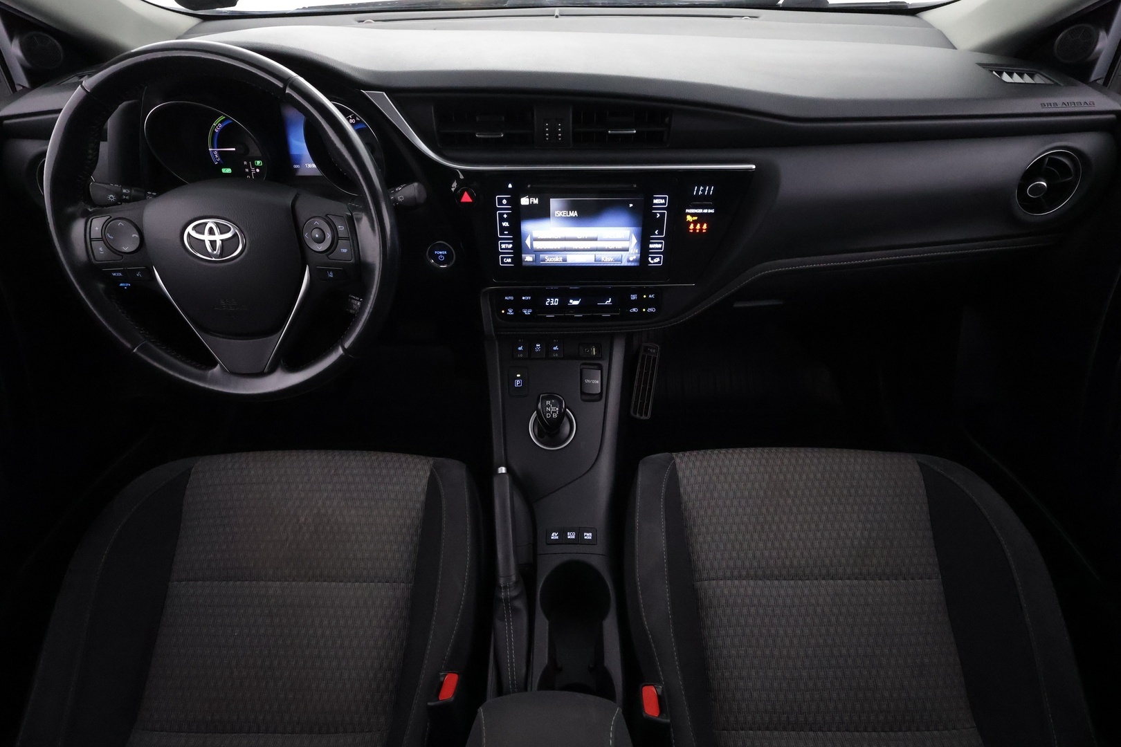 TOYOTA Auris 2018