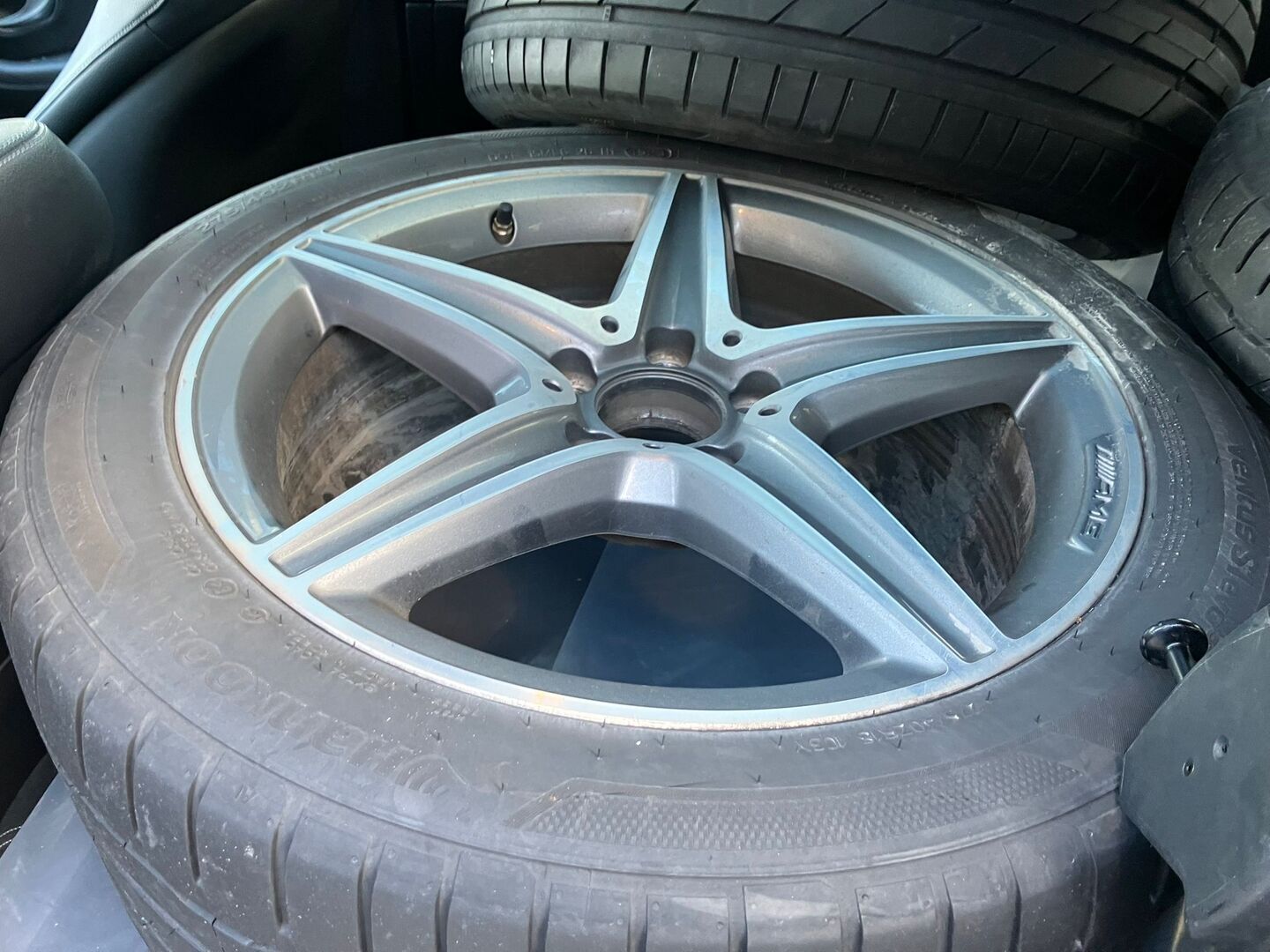 MERCEDES-BENZ E 2020