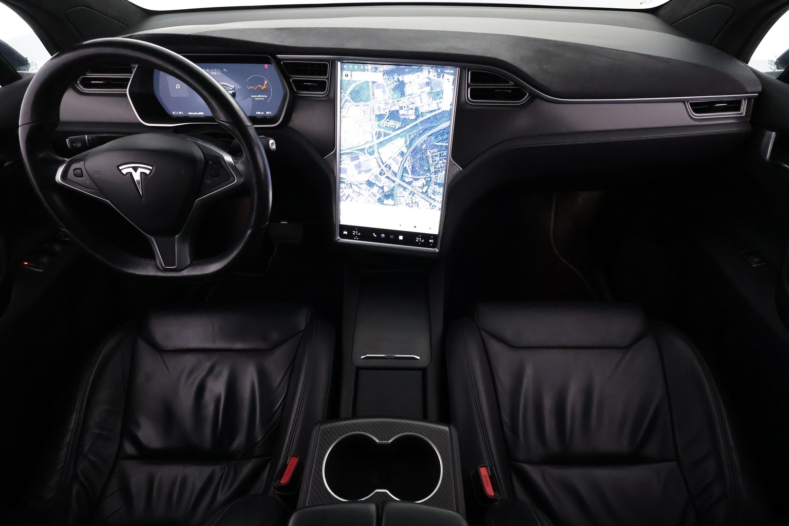 TESLA Model X 2017