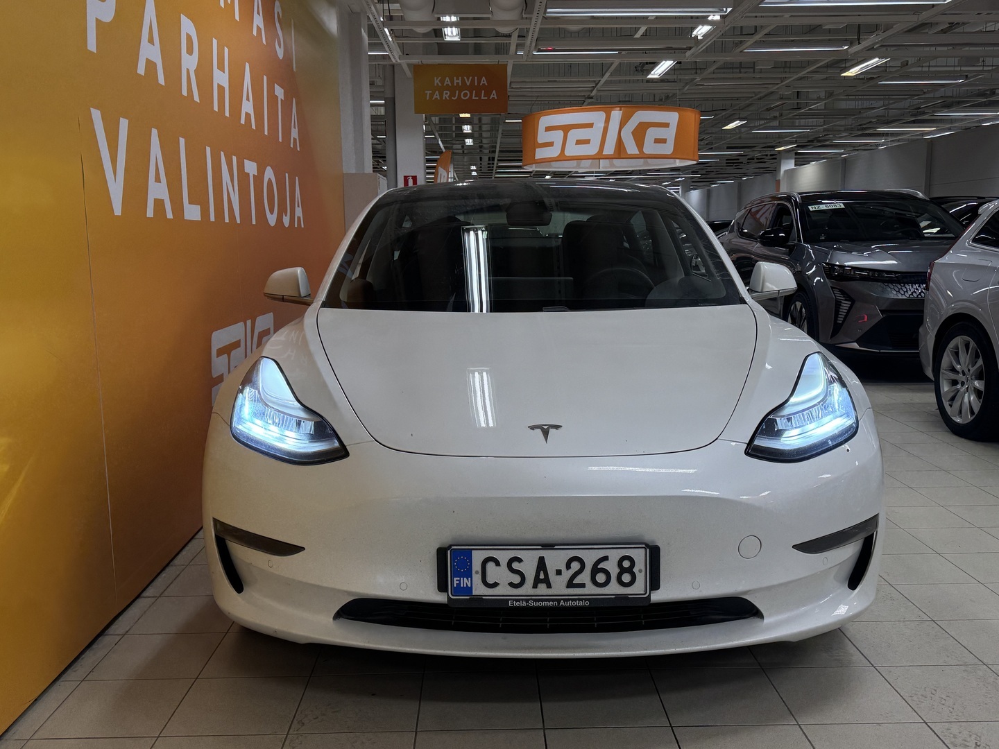 TESLA Model 3 2020