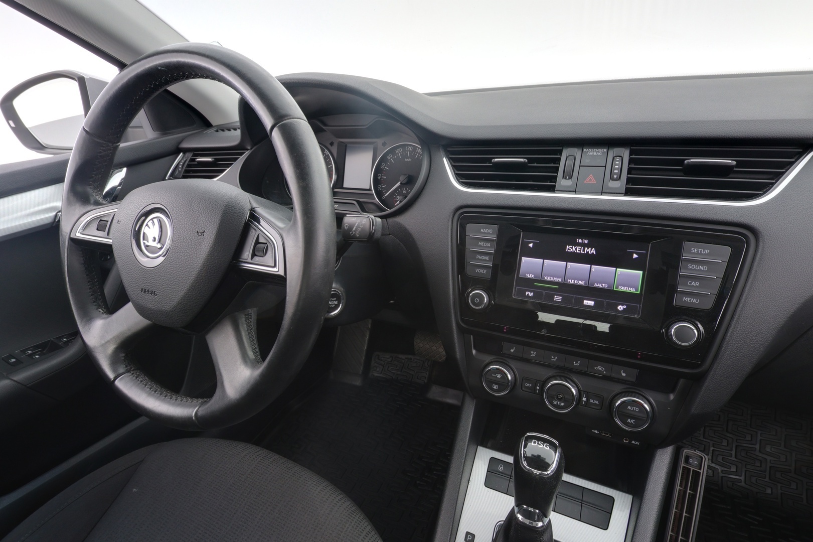 SKODA Octavia 2015