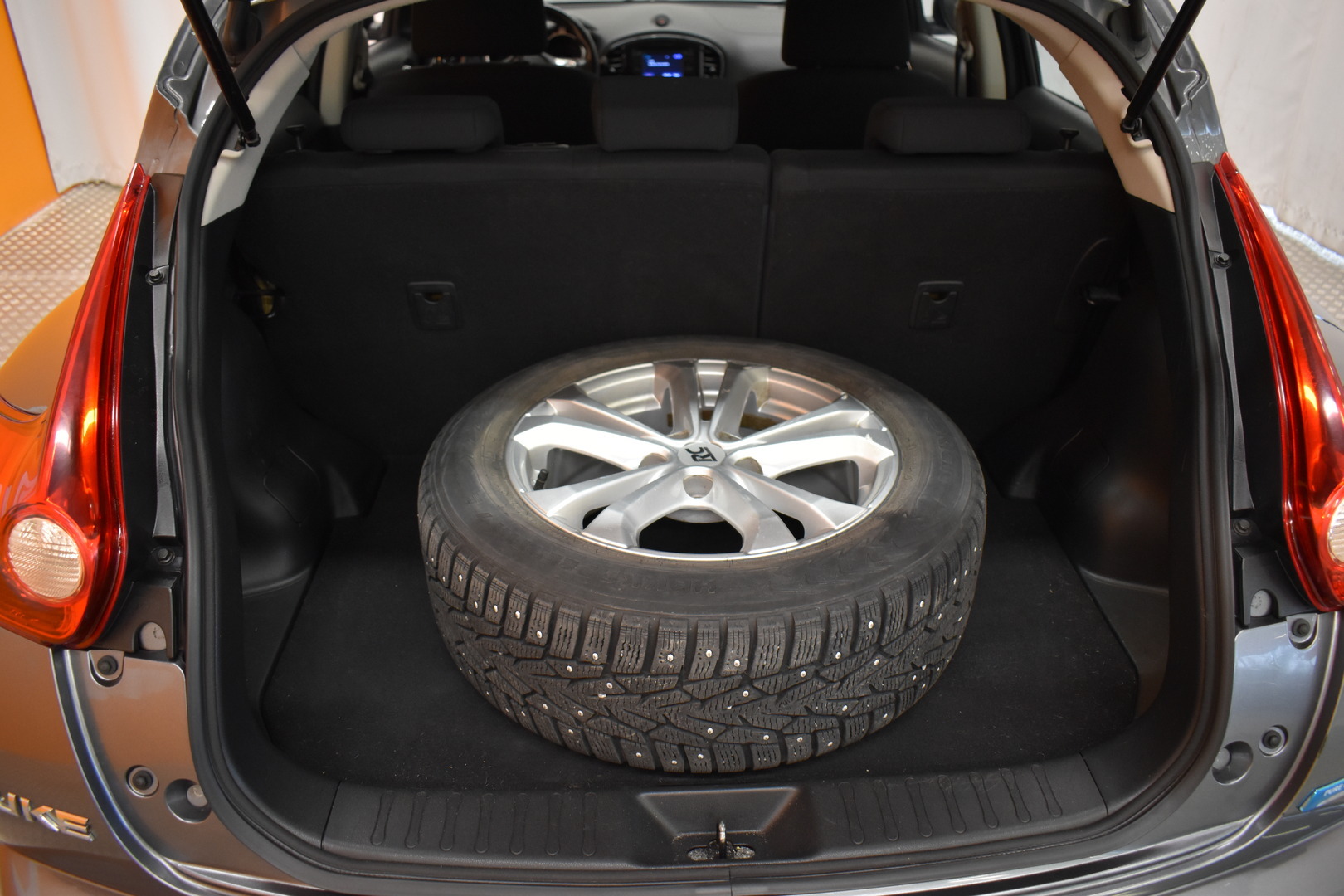 NISSAN Juke 2011