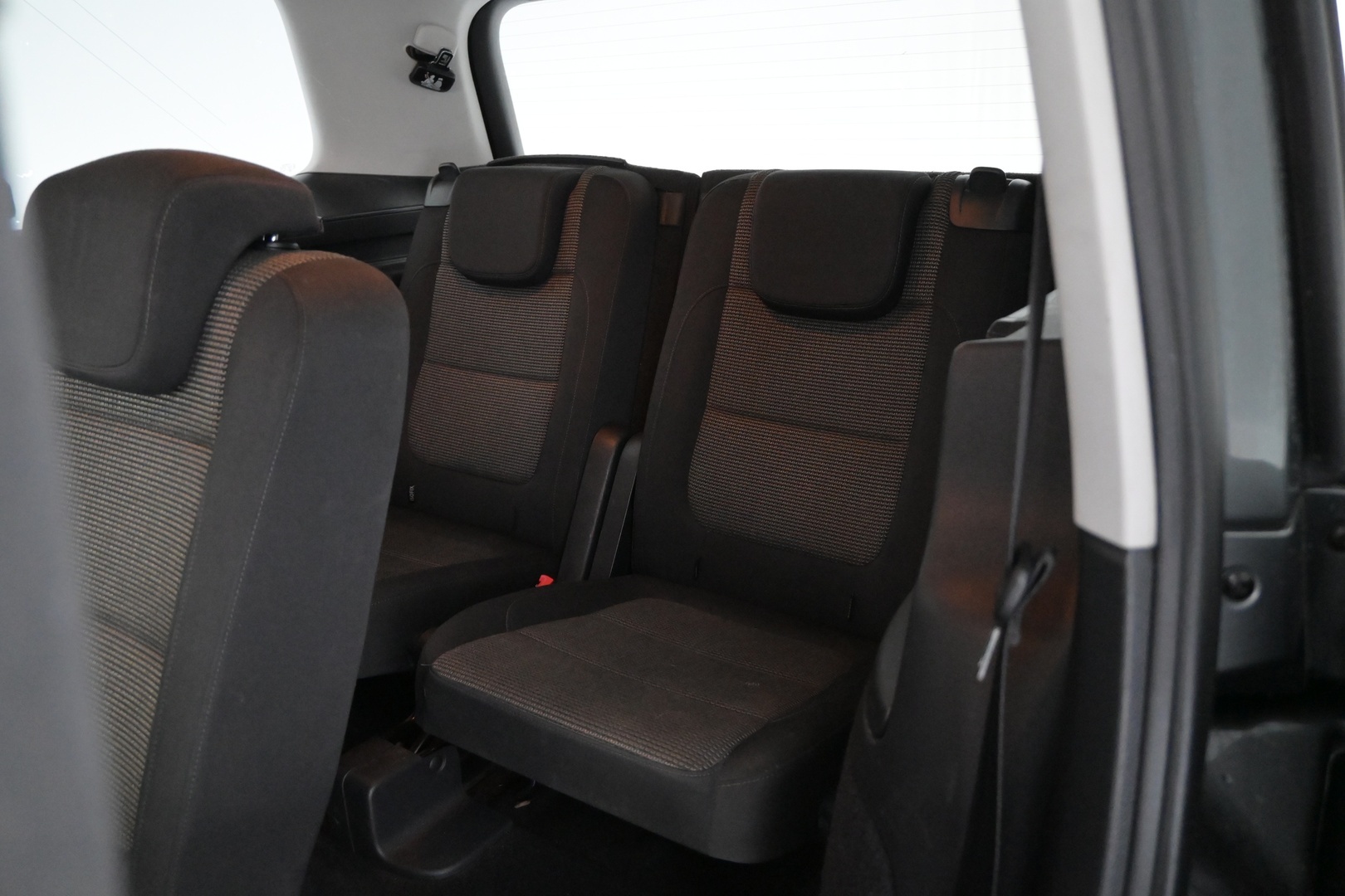 VOLKSWAGEN Sharan 2014