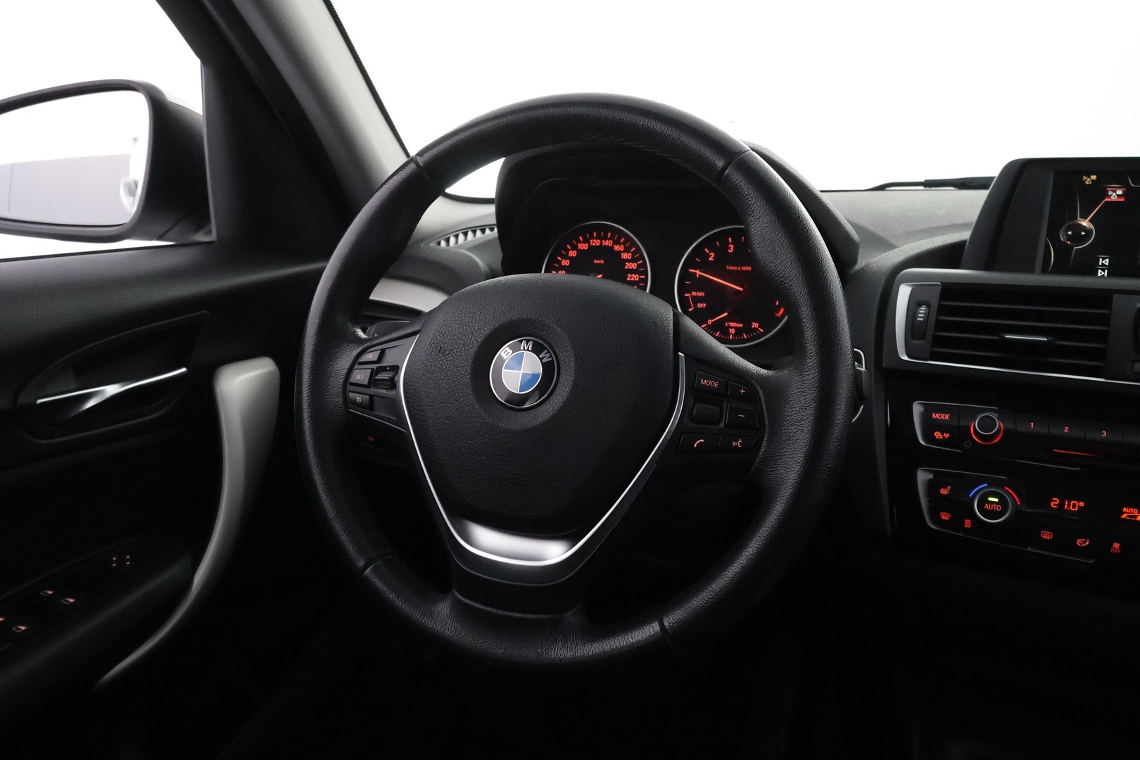 BMW 118 2017