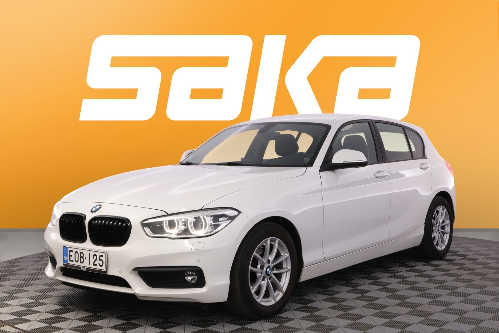 BMW 118 2017