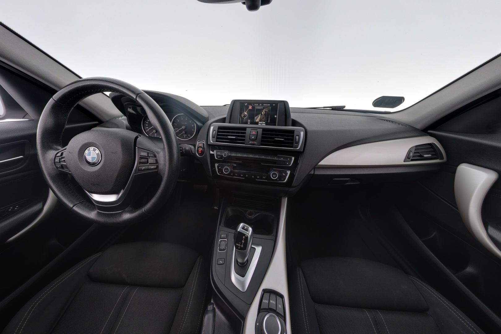 BMW 118 2017