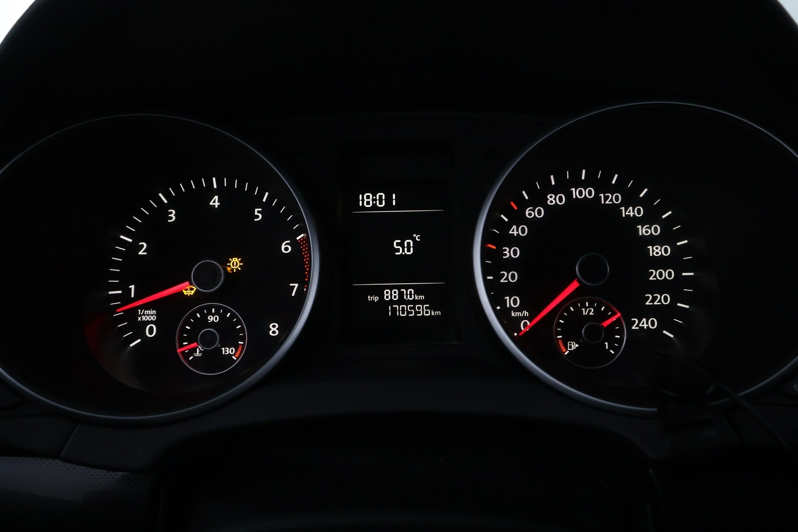 VOLKSWAGEN Golf 2012