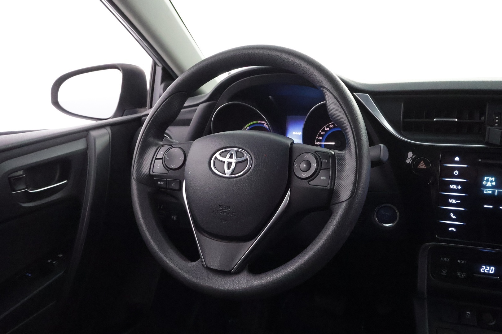 TOYOTA Auris 2016