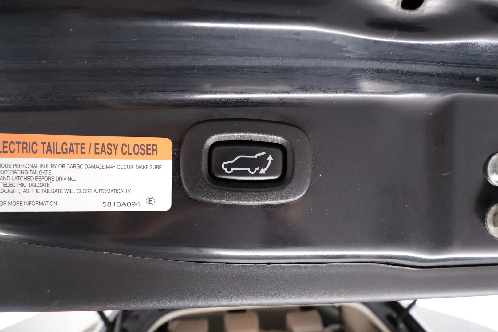 MITSUBISHI Outlander PHEV 2015