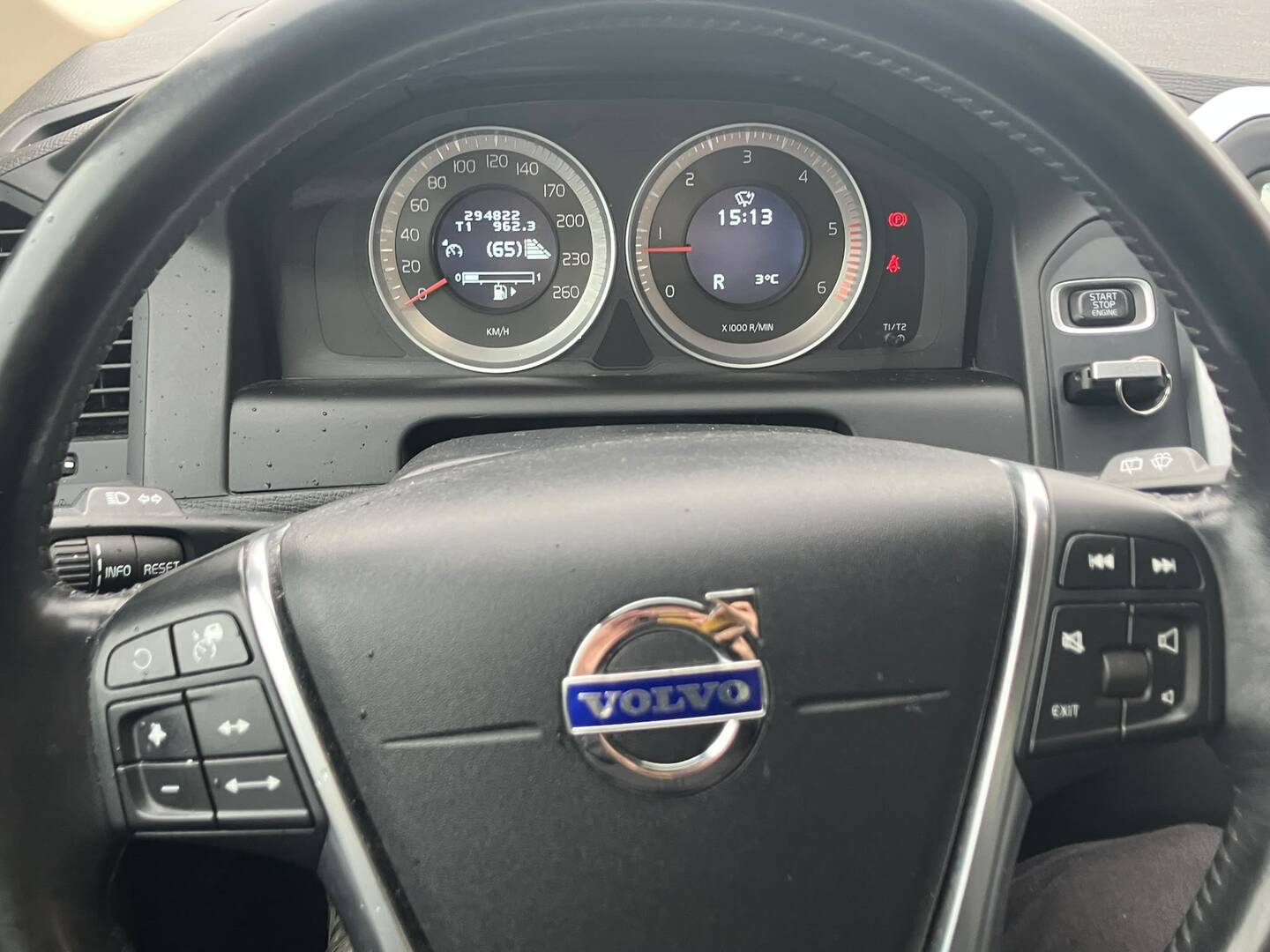 VOLVO XC60 2012