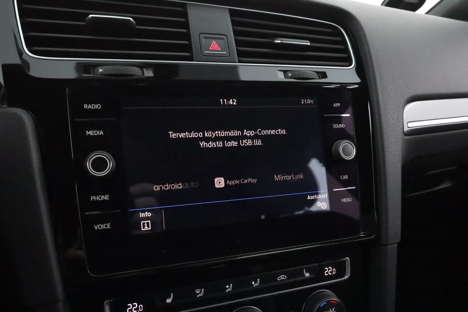 VOLKSWAGEN Golf 2018