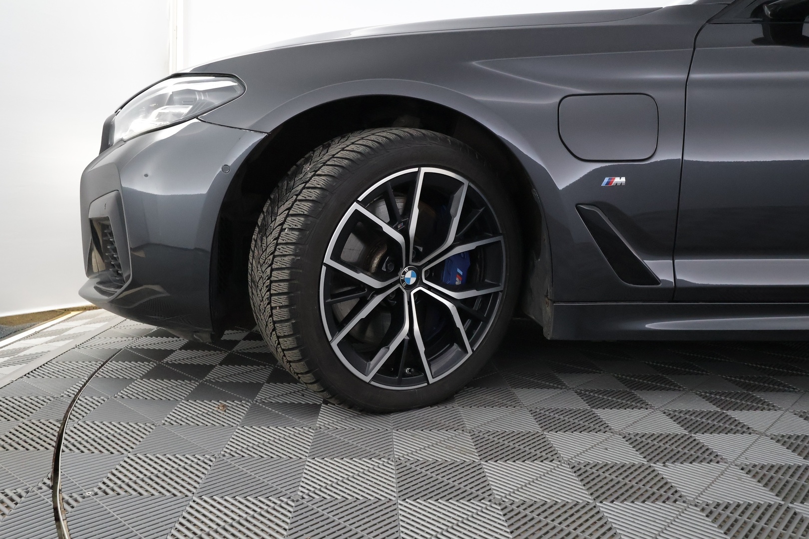 BMW 545 2021