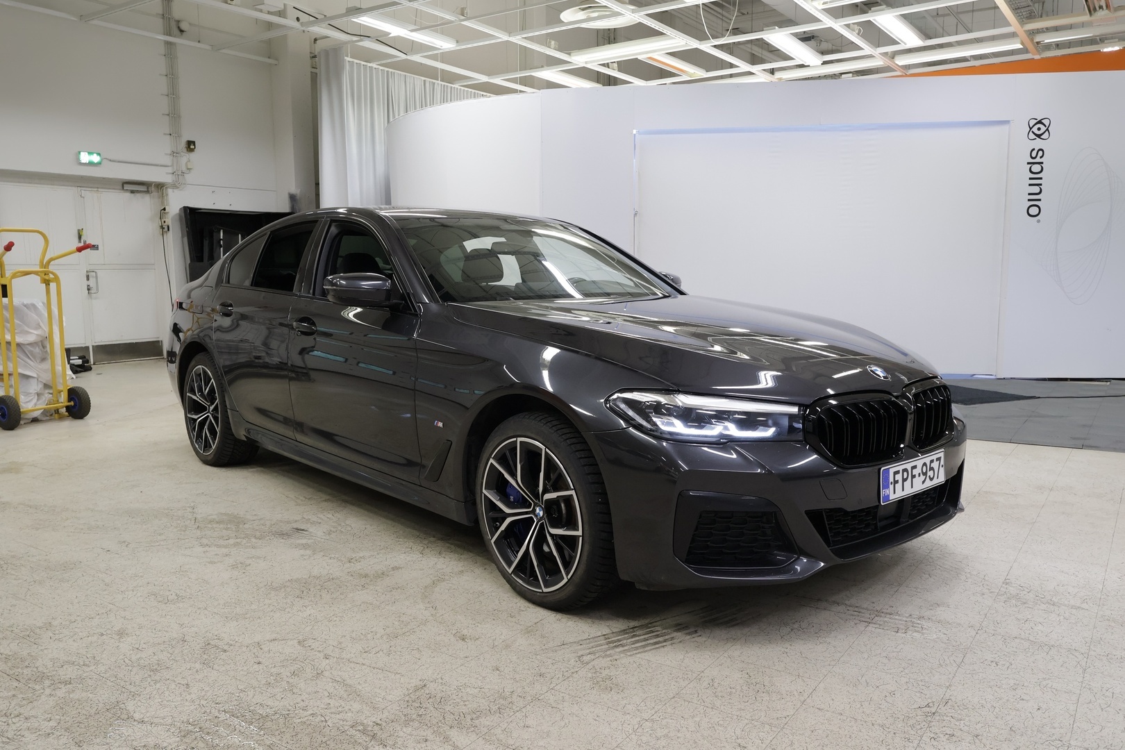 BMW 545 2021