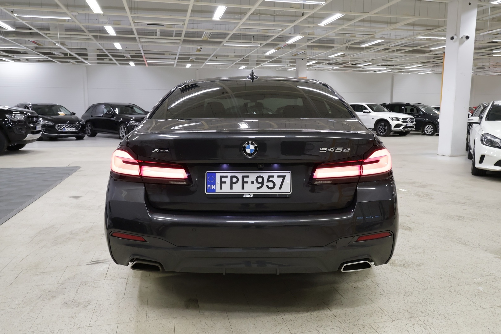 BMW 545 2021