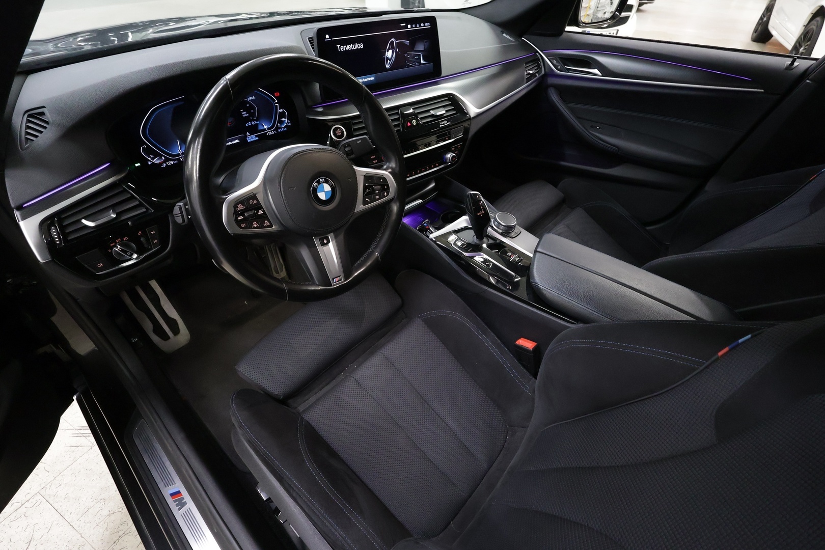 BMW 545 2021