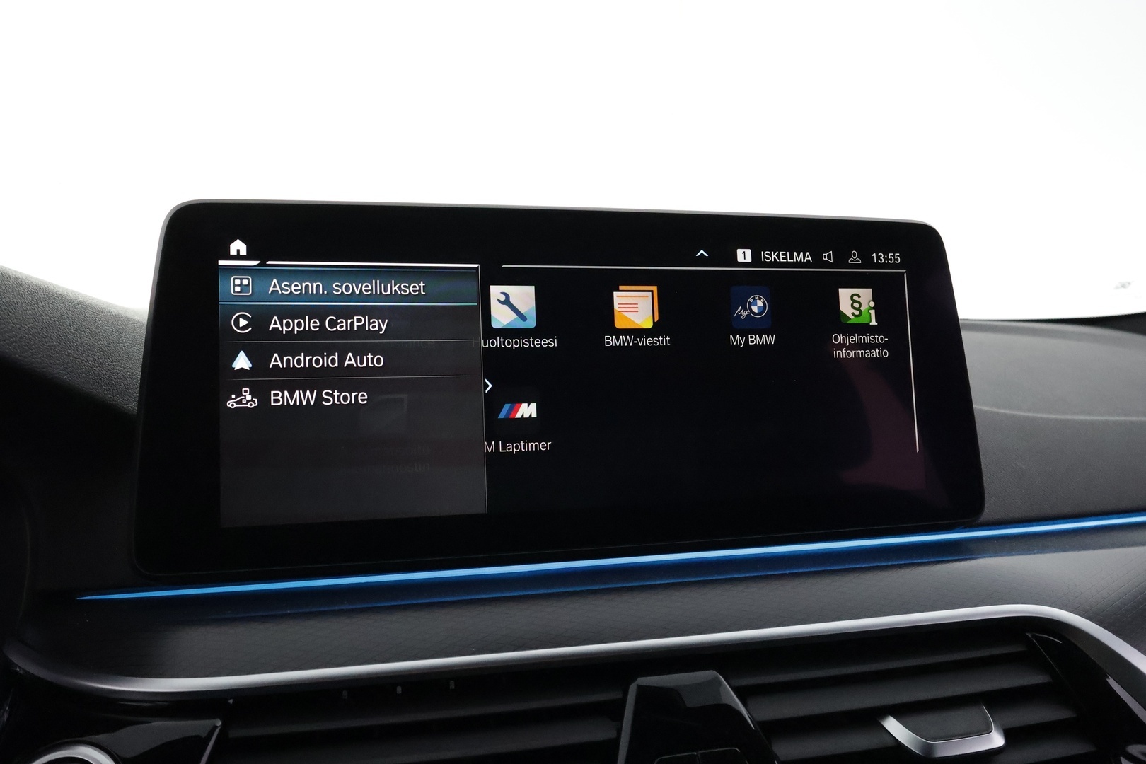 BMW 545 2021