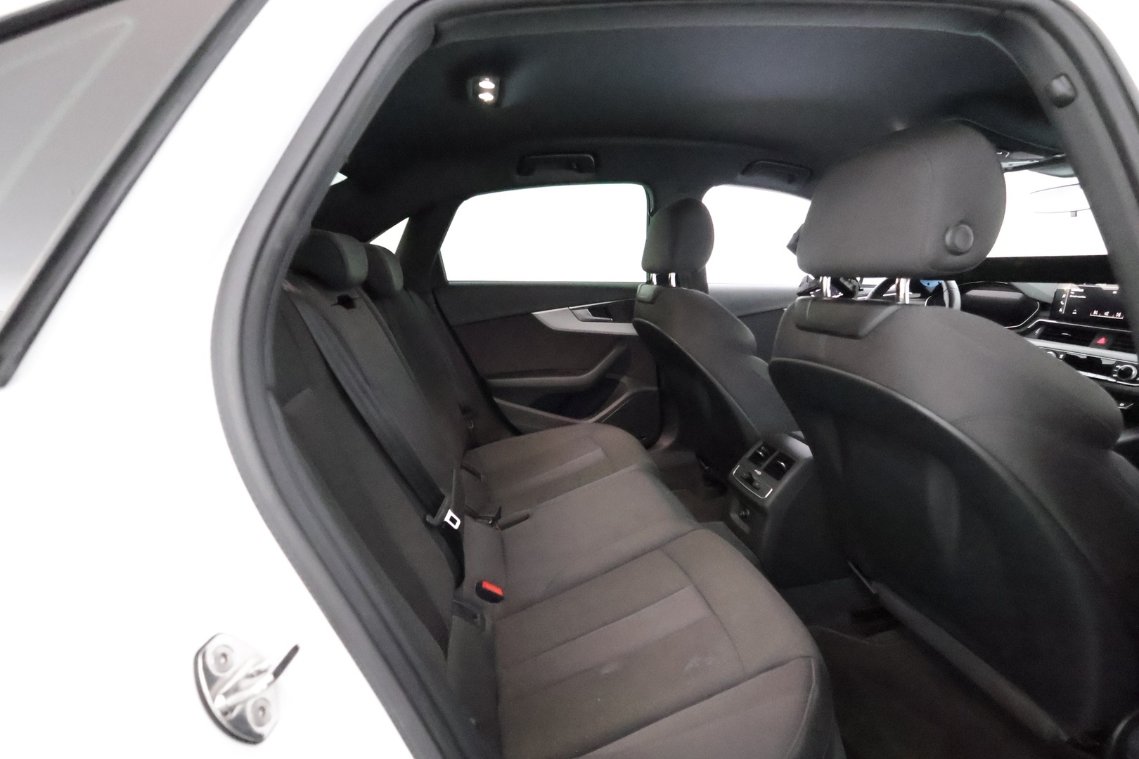 AUDI A4 2022
