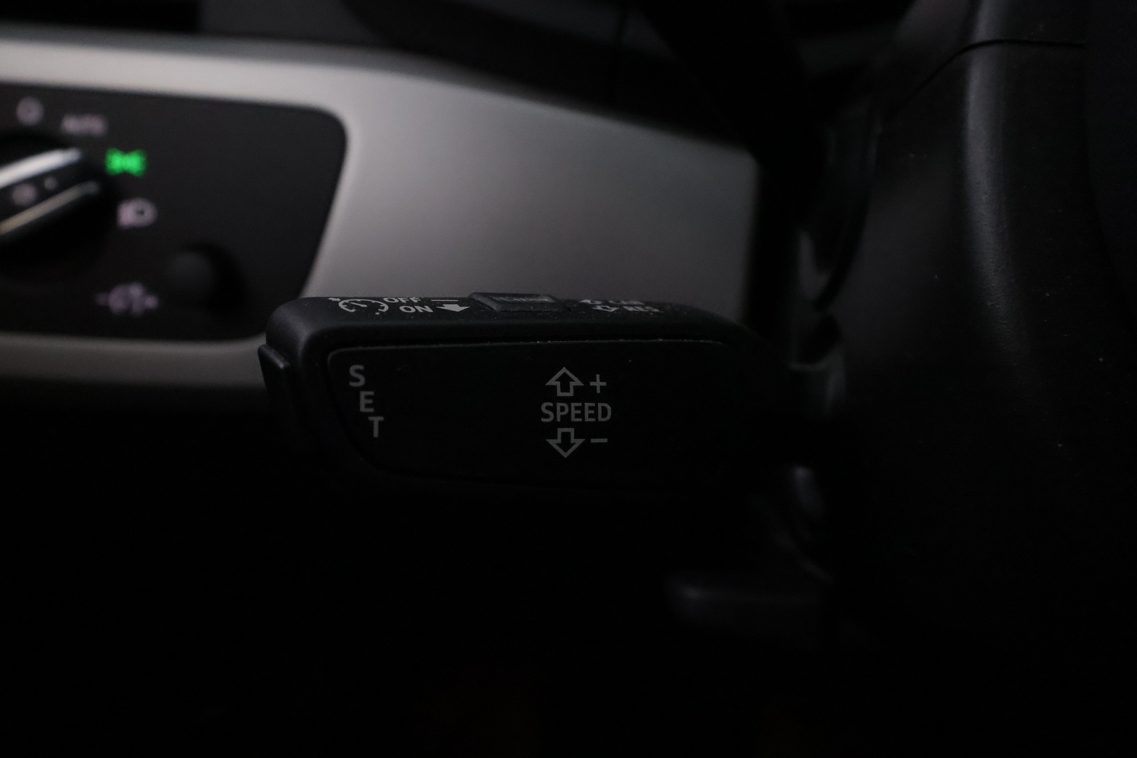AUDI A4 2022