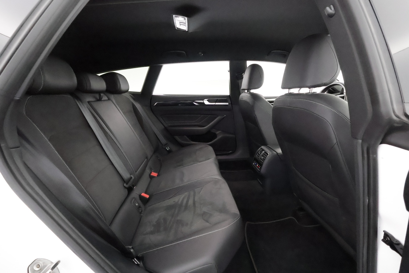 VOLKSWAGEN Arteon 2022