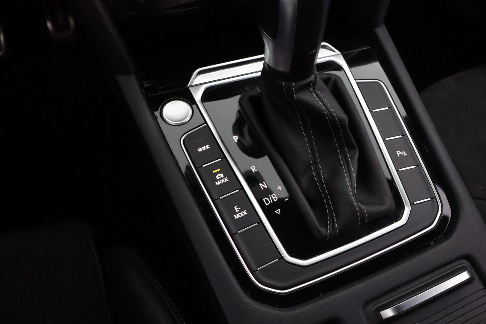 VOLKSWAGEN Arteon 2022