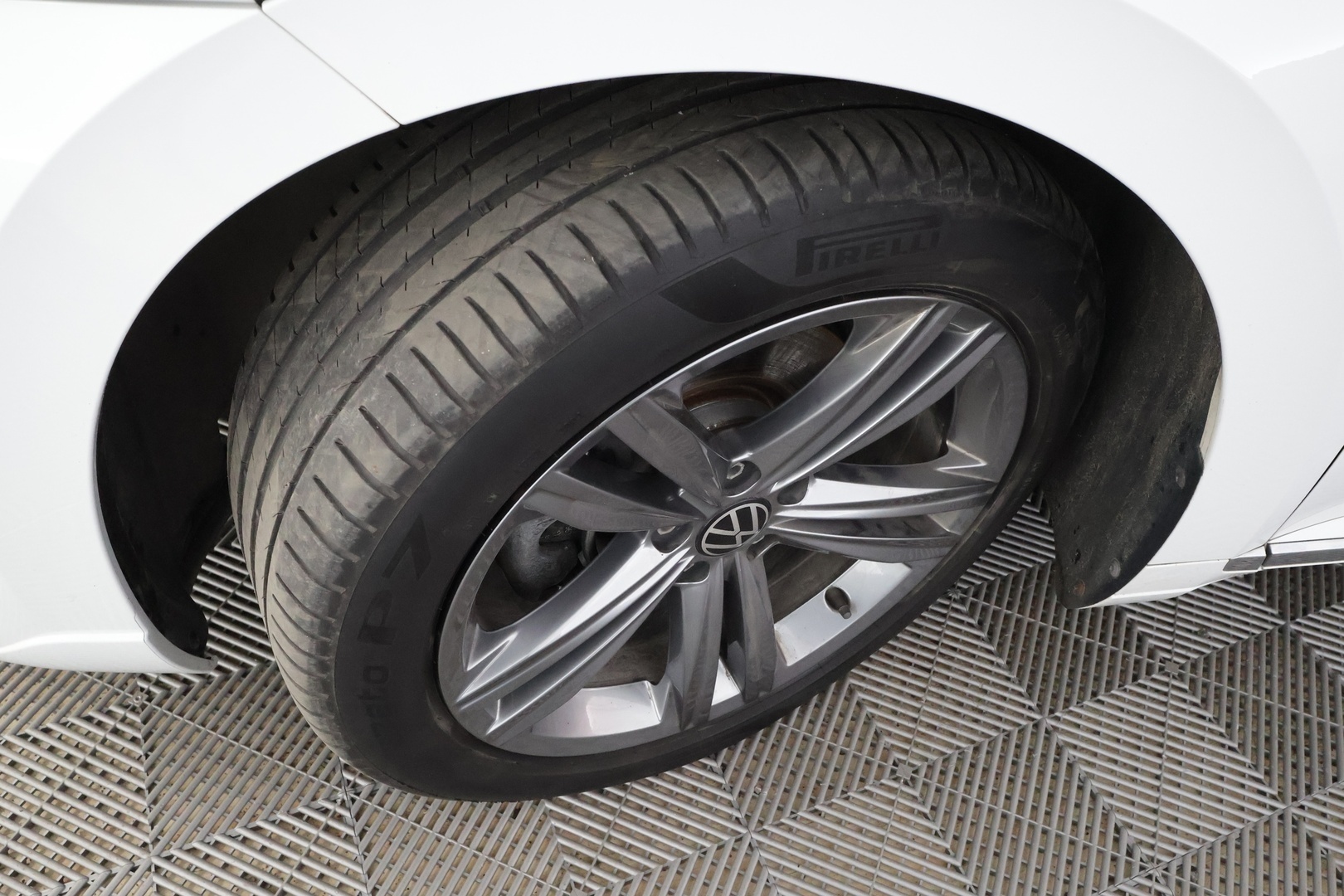 VOLKSWAGEN Arteon 2022