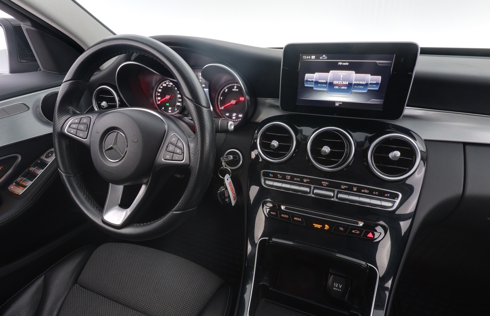 MERCEDES-BENZ C 2017