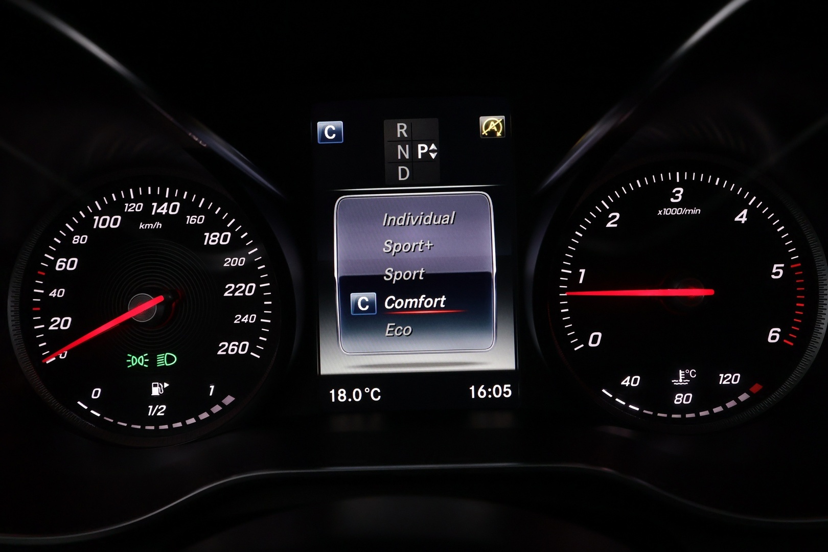 MERCEDES-BENZ C 2017