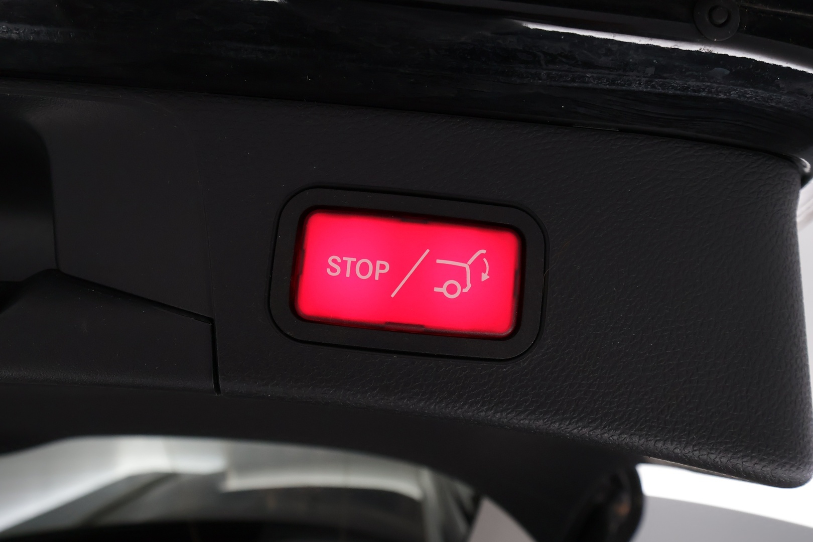 MERCEDES-BENZ C 2017