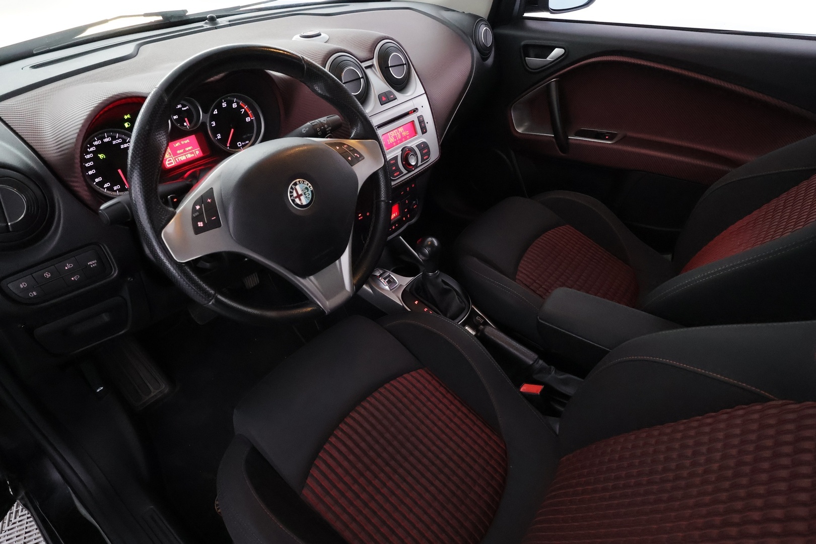 ALFA ROMEO Mito 2011
