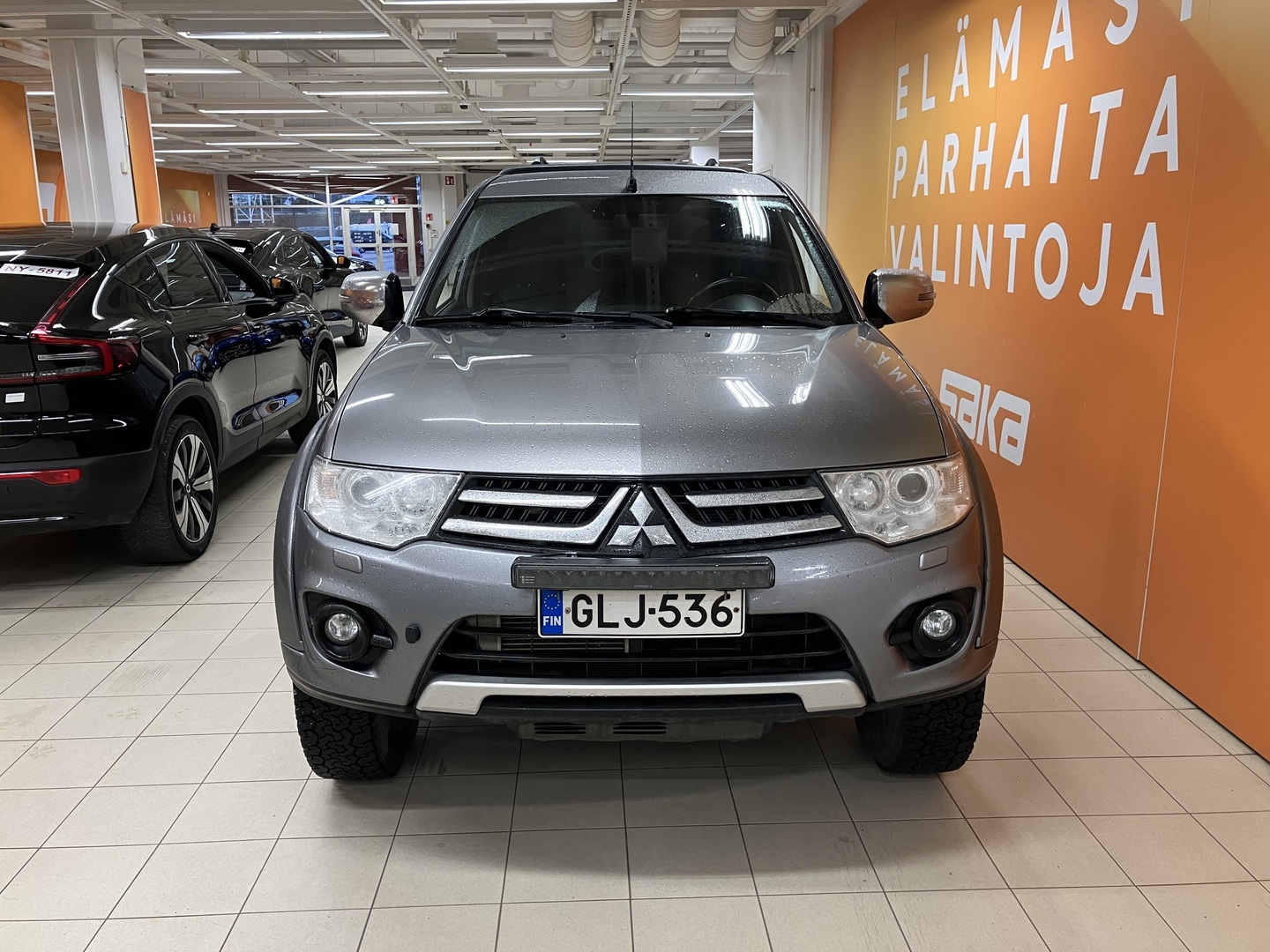 MITSUBISHI L200 2015