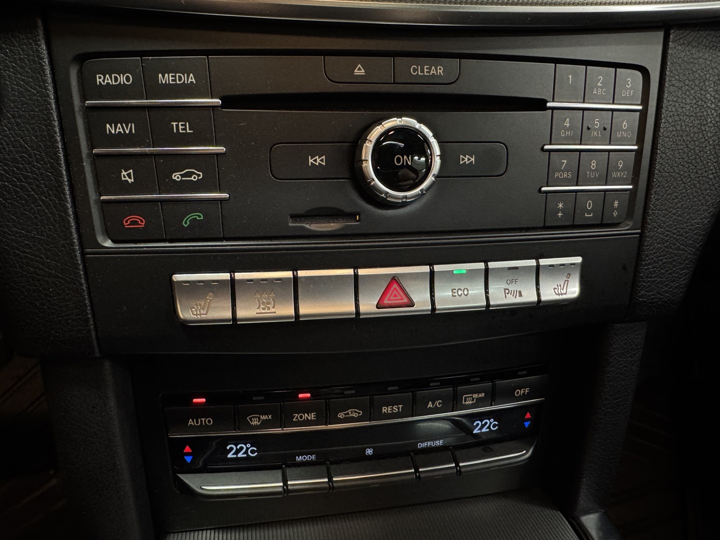 MERCEDES-BENZ E 2016