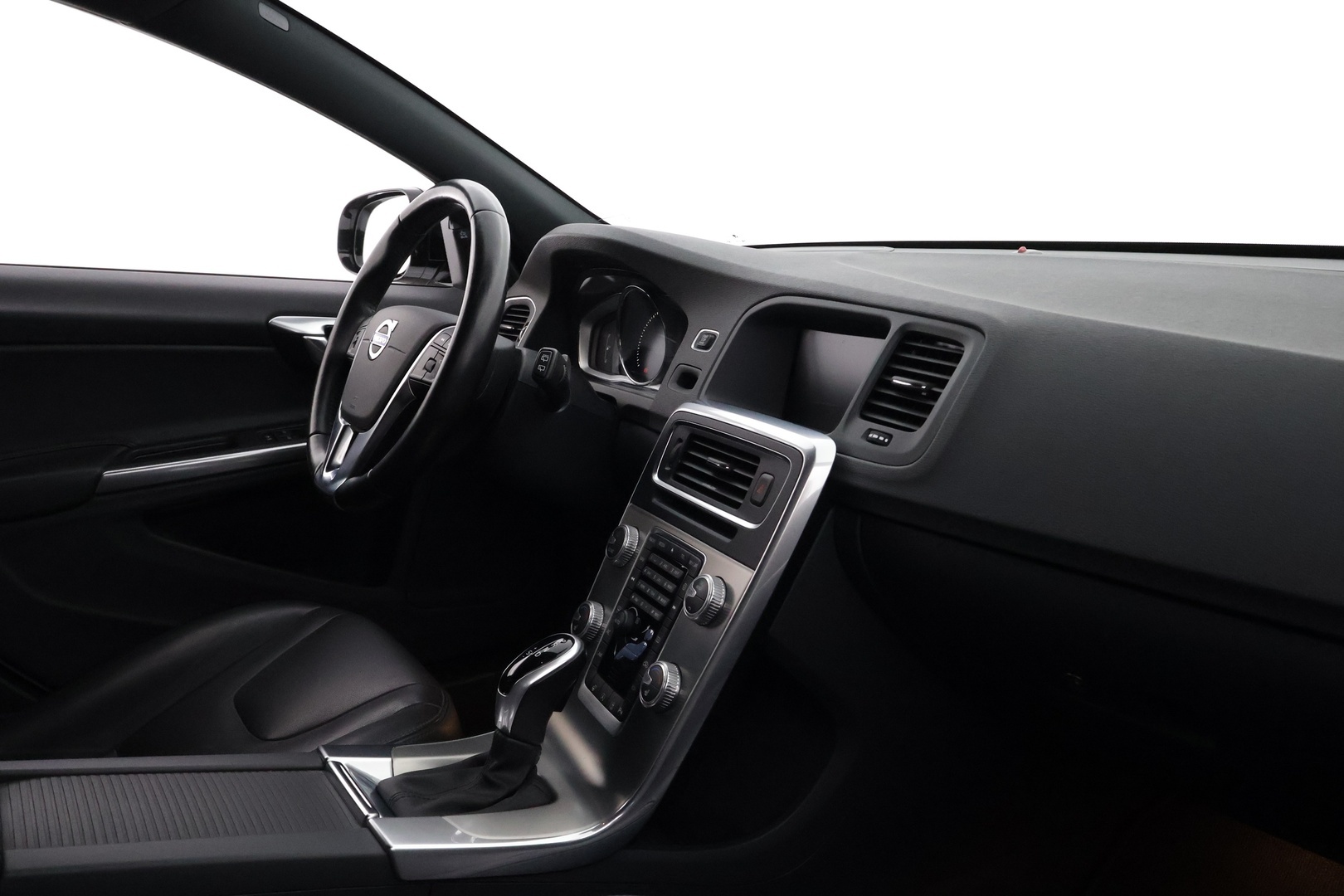 VOLVO V60 Cross Country 2018