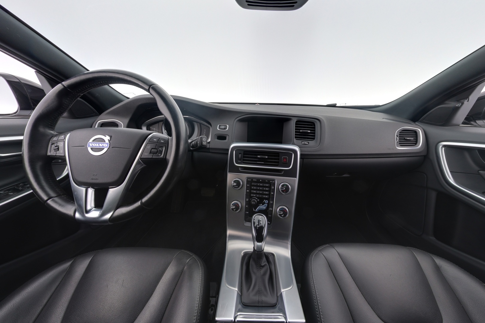 VOLVO V60 Cross Country 2018