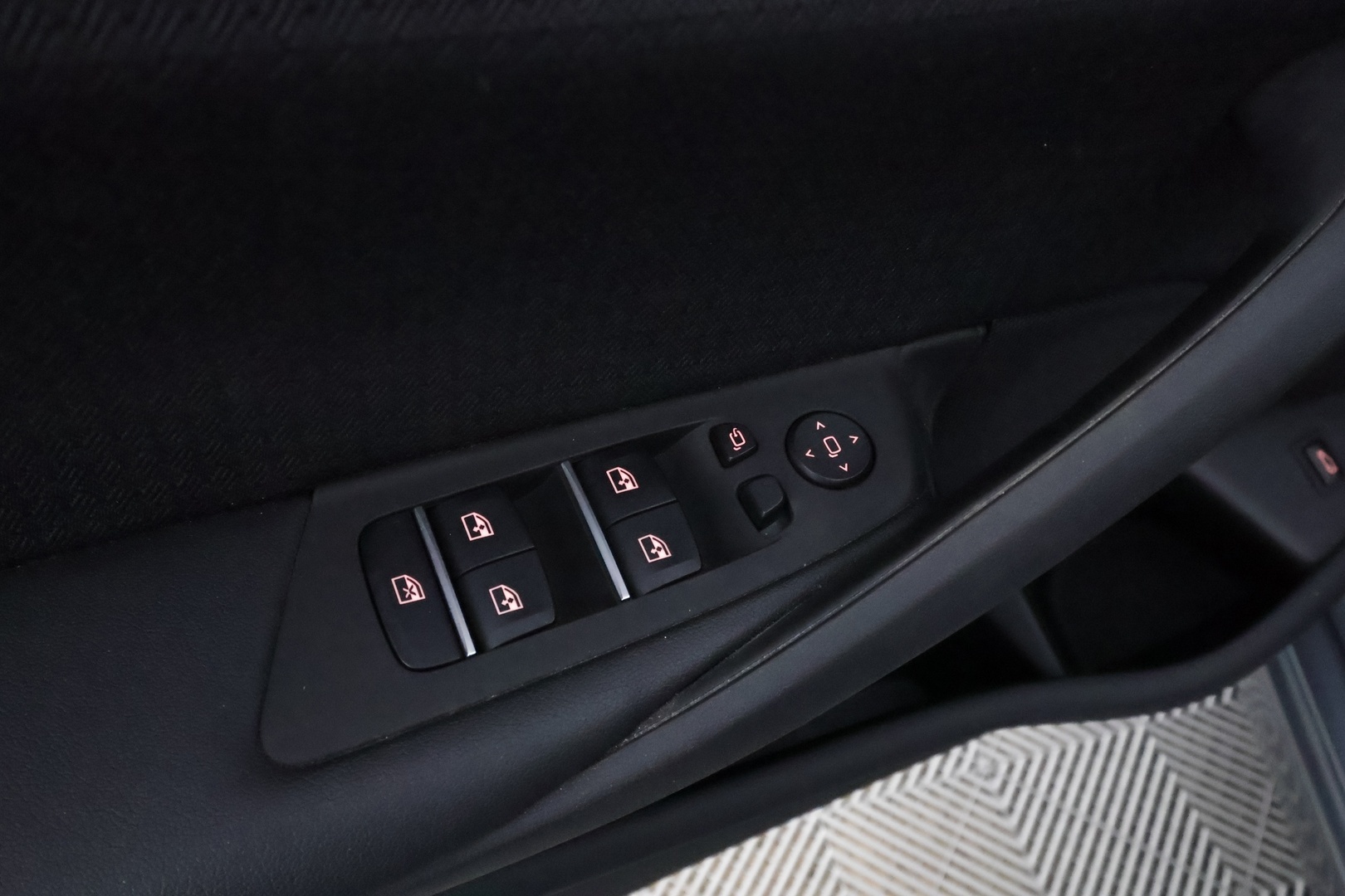 BMW 518 2018