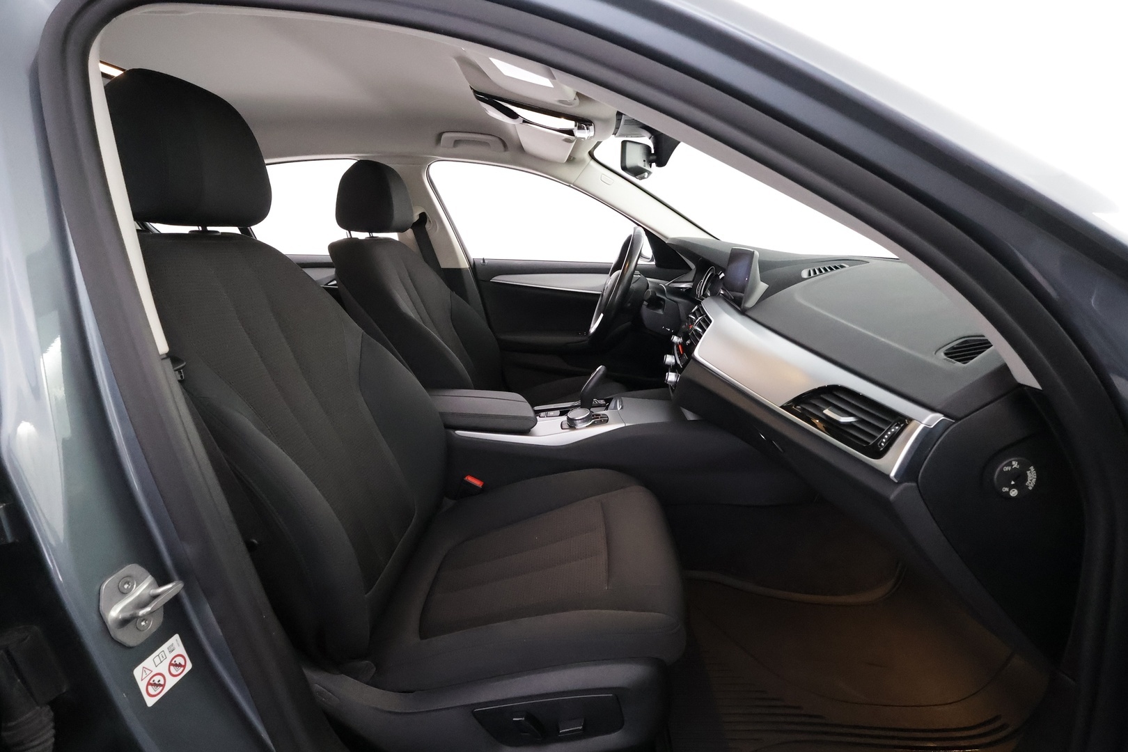 BMW 518 2018