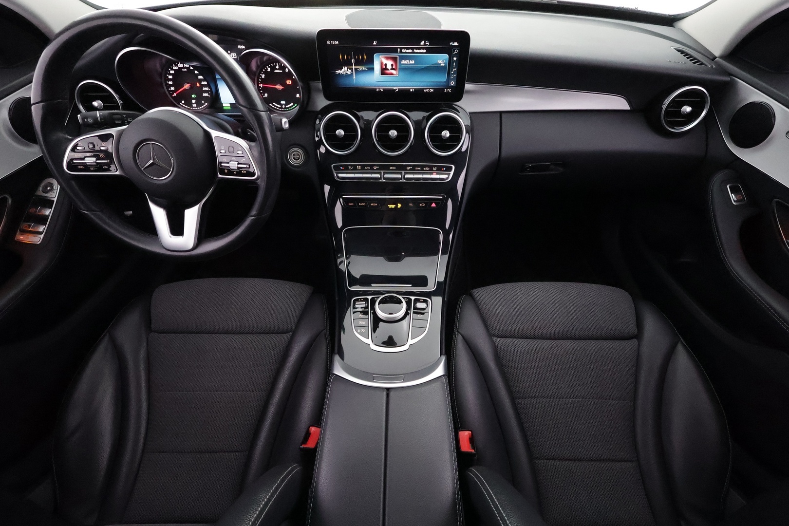 MERCEDES-BENZ C 2019