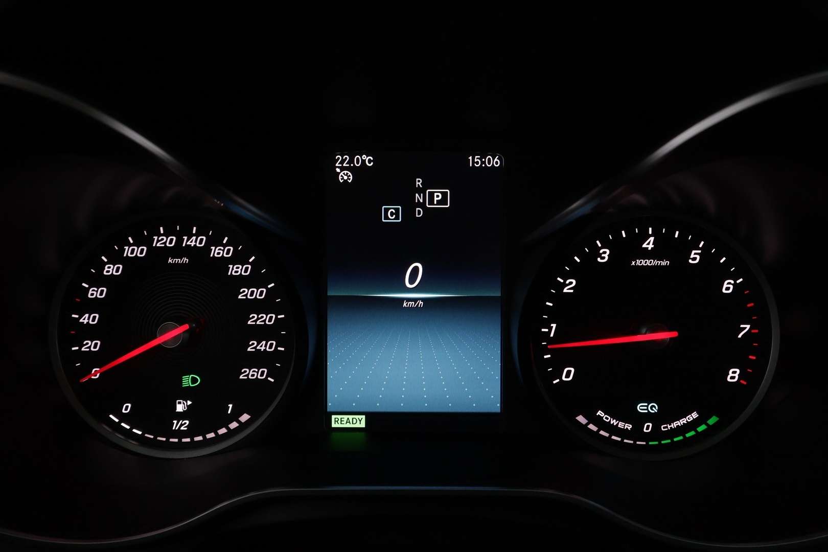 MERCEDES-BENZ C 2019