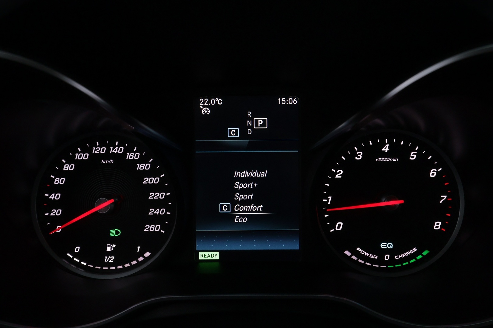 MERCEDES-BENZ C 2019