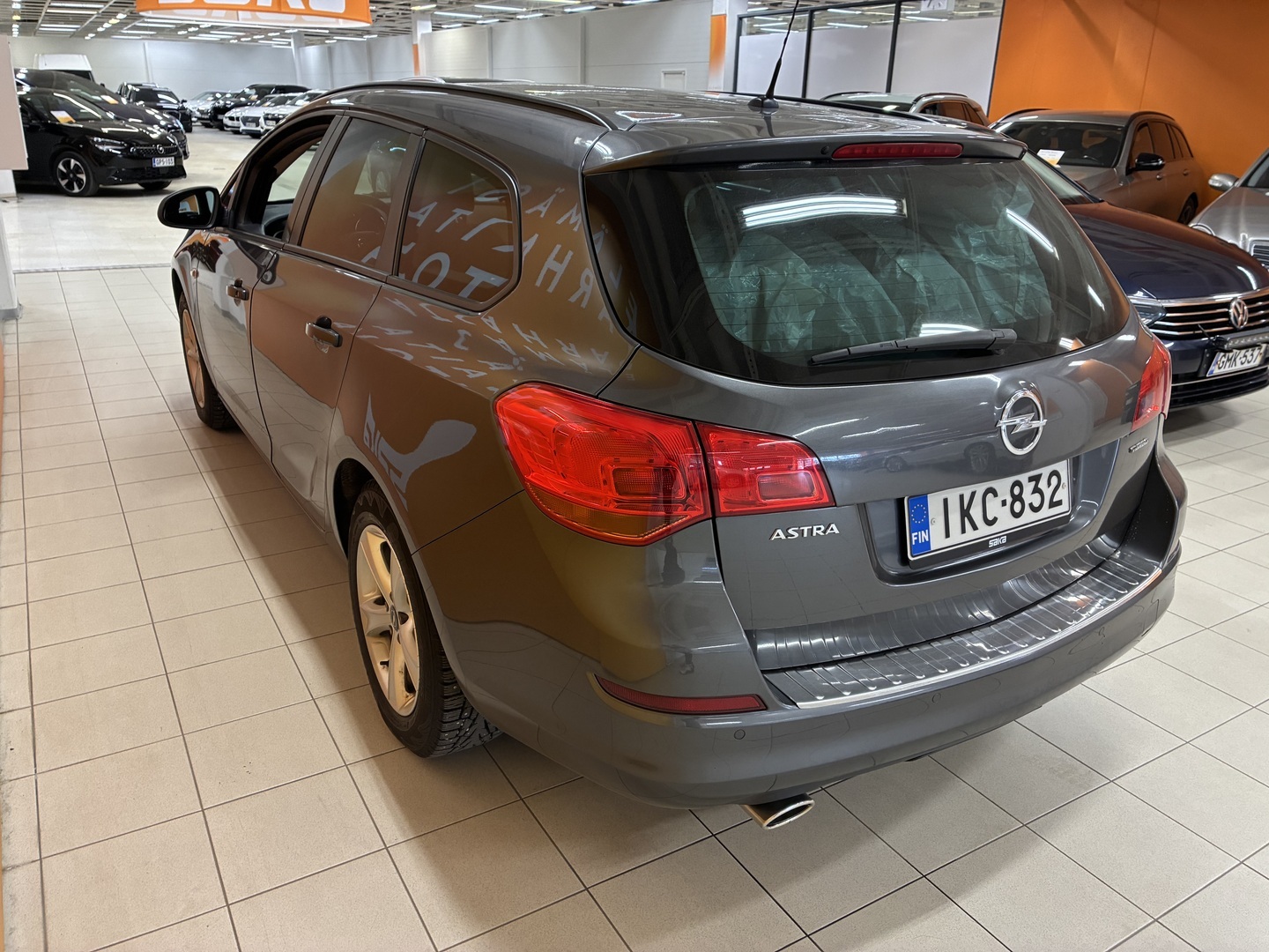 OPEL Astra 2011