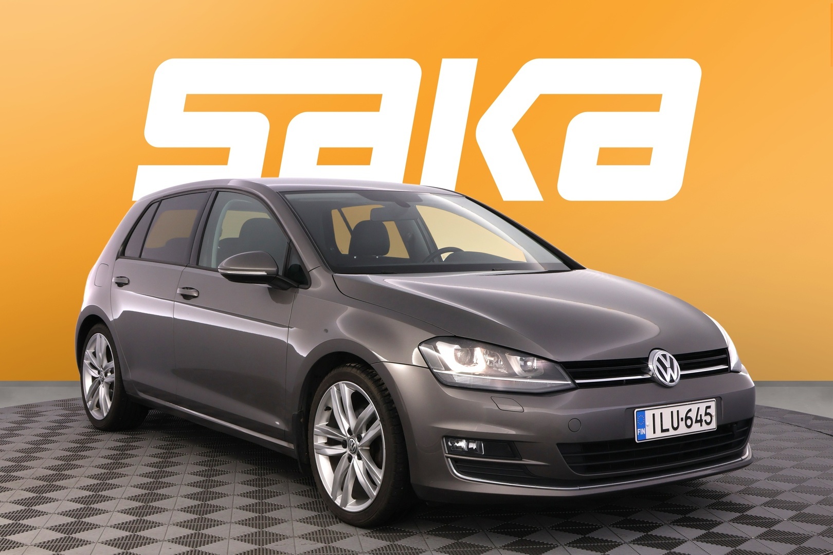 VOLKSWAGEN Golf 2014