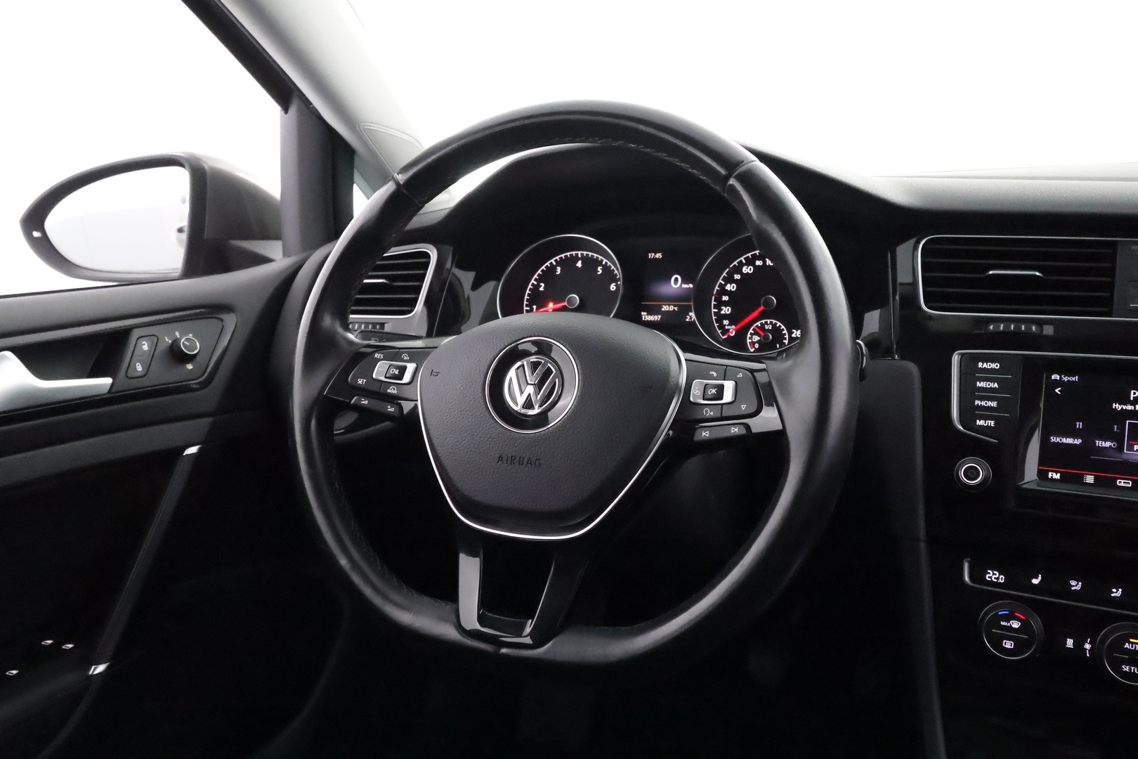 VOLKSWAGEN Golf 2014